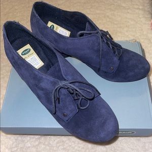 NIB Women's Dr Scholls Suede Oxfords 8.5 Navy